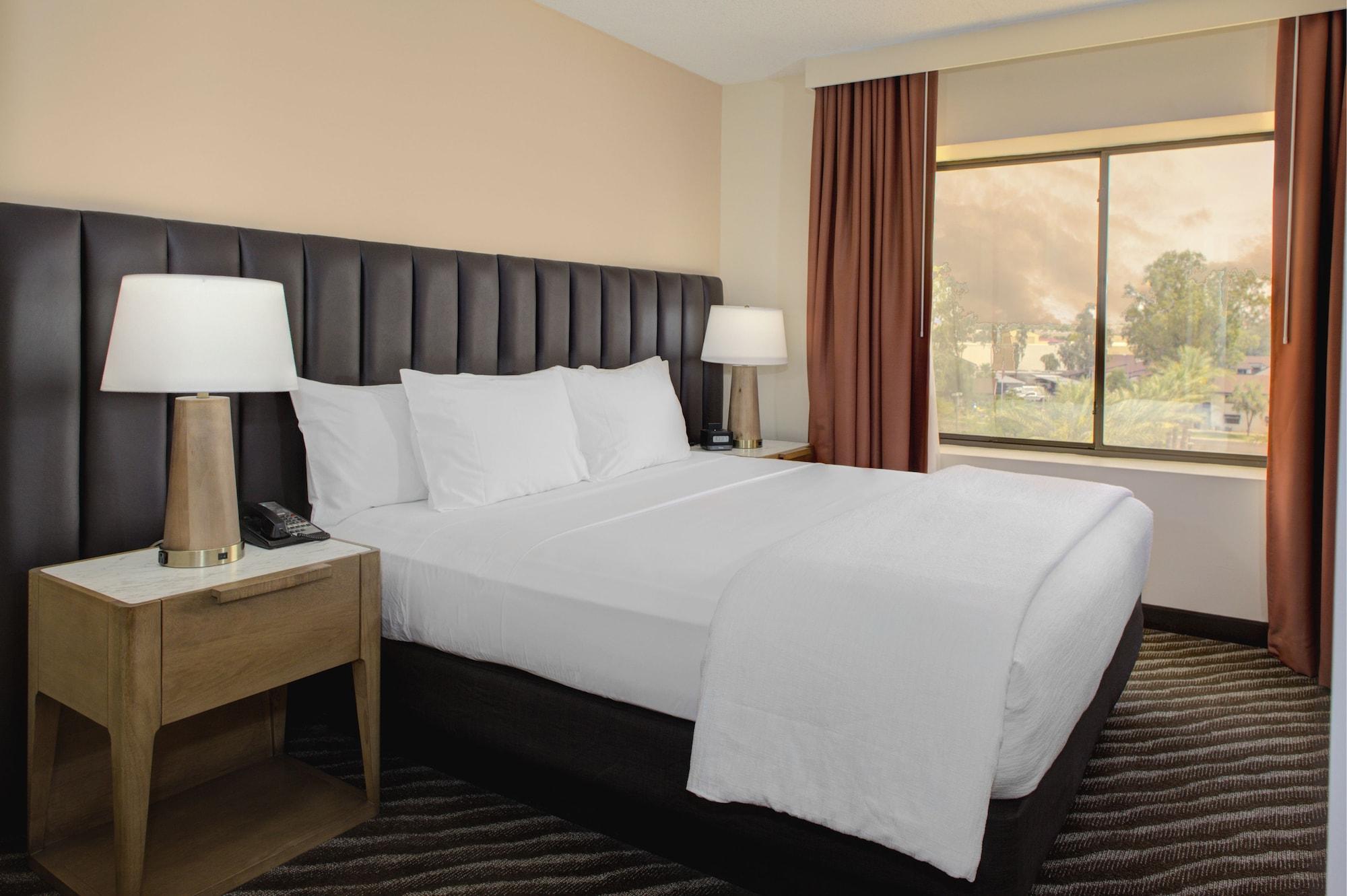 Embassy Suites By Hilton Phoenix Scottsdale Eksteriør bilde