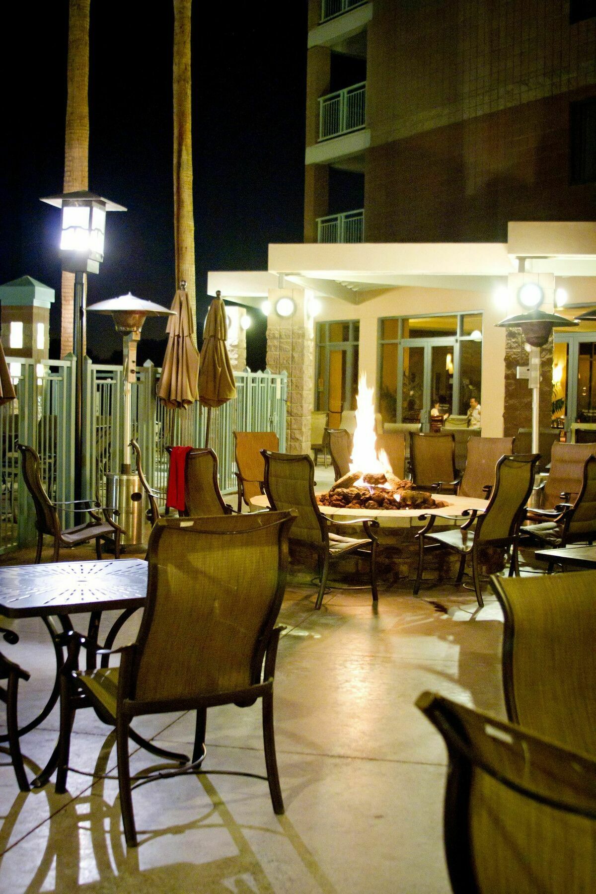 Embassy Suites By Hilton Phoenix Scottsdale Eksteriør bilde
